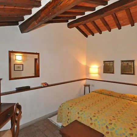 Sleeps 4 *